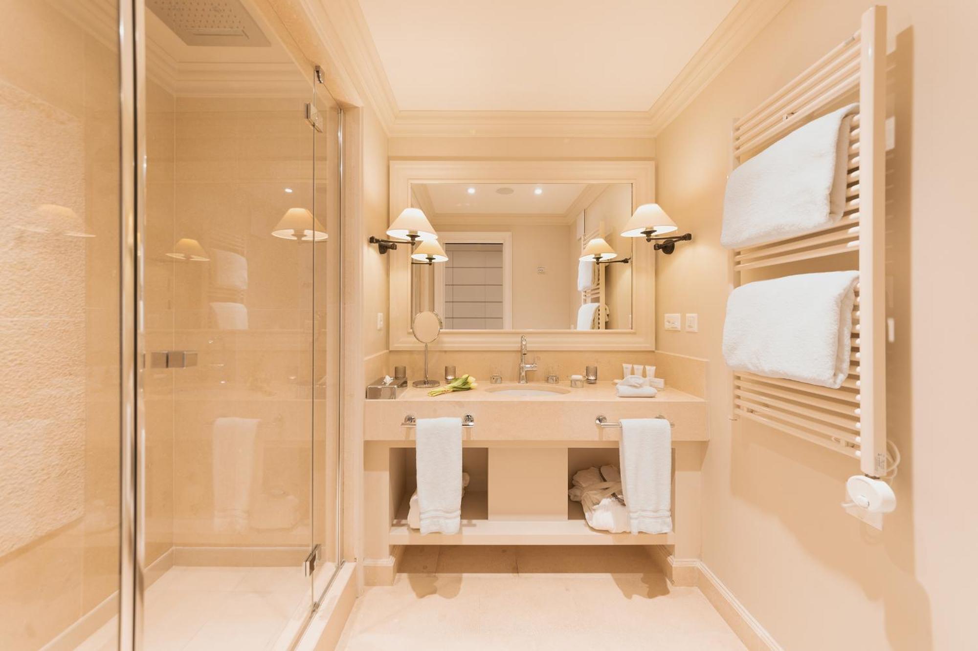 Superior Double or Twin Room with Spa Access